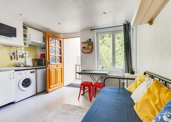 Studio Calme Proche Paris Avec Terrasse Privative Et Jacuzzi En Option