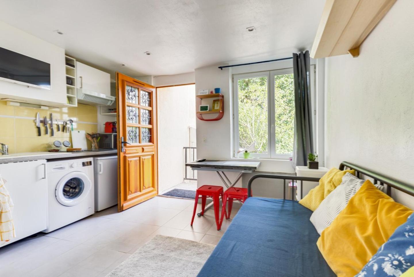 Calme Proche Paris Avec Terrasse Privative Et Jacuzzi En Option *