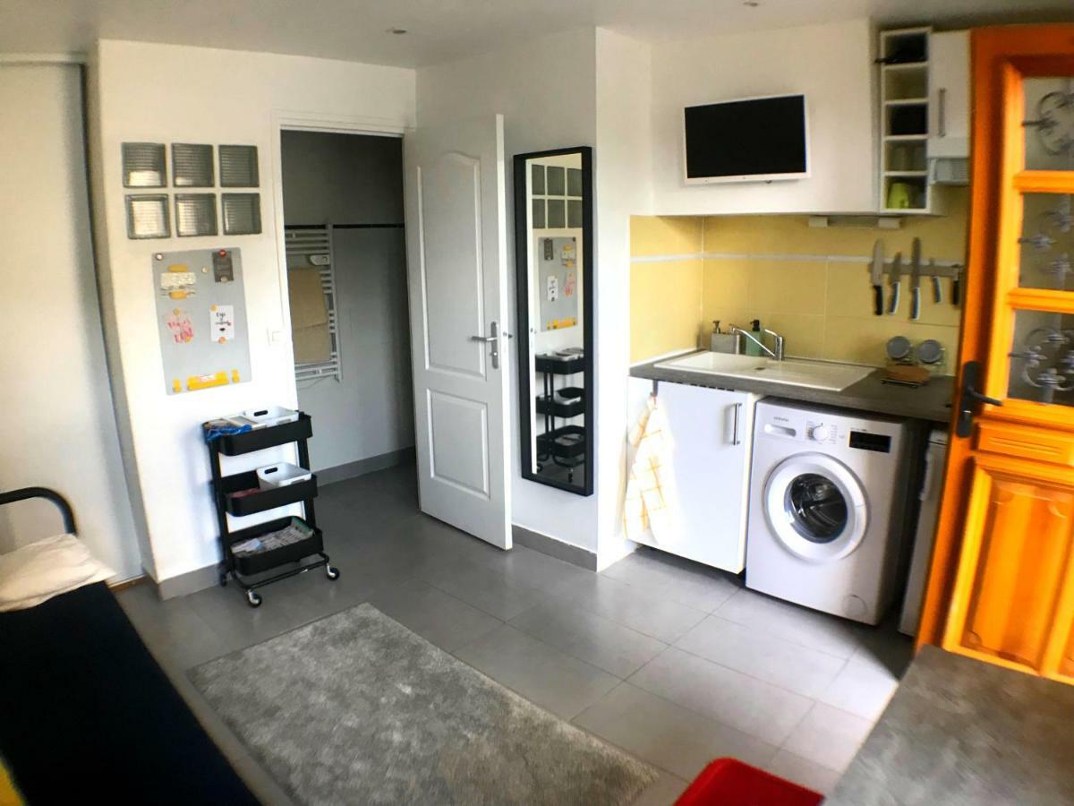 Calme Proche Paris Avec Terrasse Privative Et Jacuzzi En Option