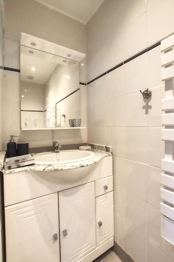 Calme Proche Paris Avec Terrasse Privative Et Jacuzzi En Option Appartement *
